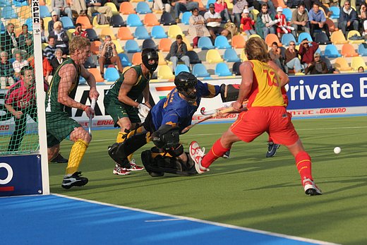 © Herbert Bohlscheid (www.sportfoto.tv) / Wolfgang Quednau (www.hockeyimage.net)