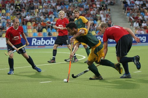 © Herbert Bohlscheid (www.sportfoto.tv) / Wolfgang Quednau (www.hockeyimage.net)