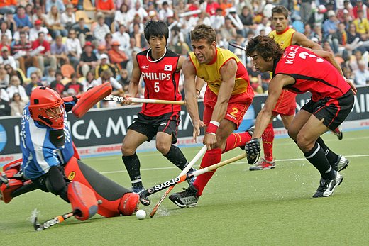 © Herbert Bohlscheid (www.sportfoto.tv) / Wolfgang Quednau (www.hockeyimage.net)